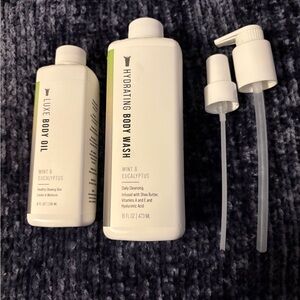 Pink Zebra Luxe Body Wash and Body Oil Set - Mint & Eucalyptus